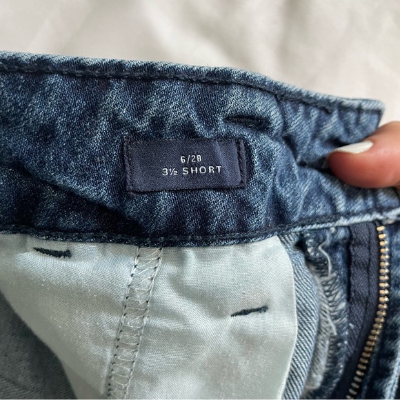 3 for $30 | Gap Denim 3.5" Jean Shorts High Rise Retro Vintage Style Dark Wash - Picture 9 of 12